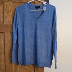 Vince Camuto Sky Blue V-Neck Sweater